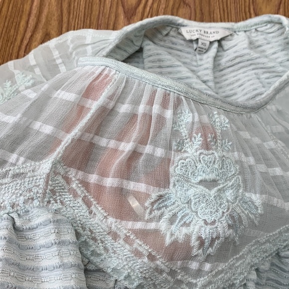 Lucky Brand babydoll baby blue embroidered boho top XS - Picture 4 of 10